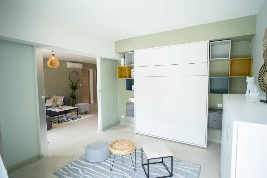 Rez De Villa De Charme-Piscine-3 Chambres 6 Pers Saint-Raphaël Buitenkant foto